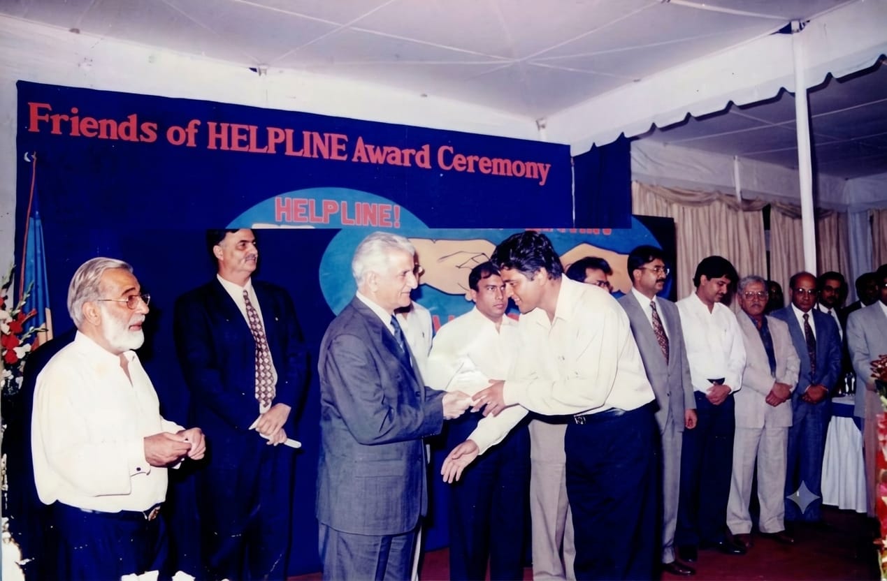 Friends of Helpline Award Ceremony 2001 at PAF Museum, photo 6